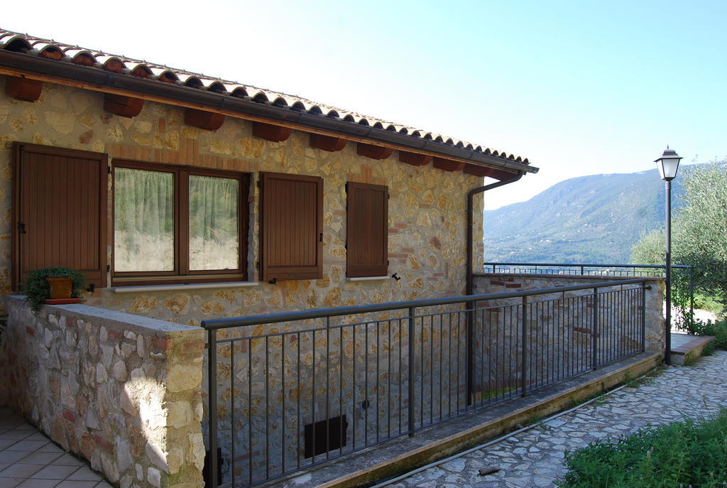 Domus Umbra Villa Terni Exteriör bild